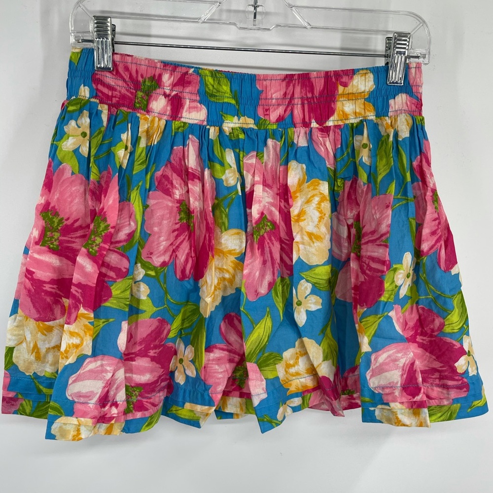 Hollister size medium floral mini skirt cotton